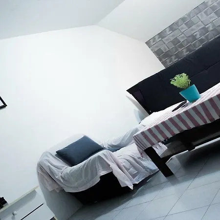 Cool Loft With Perfect Location 아파트