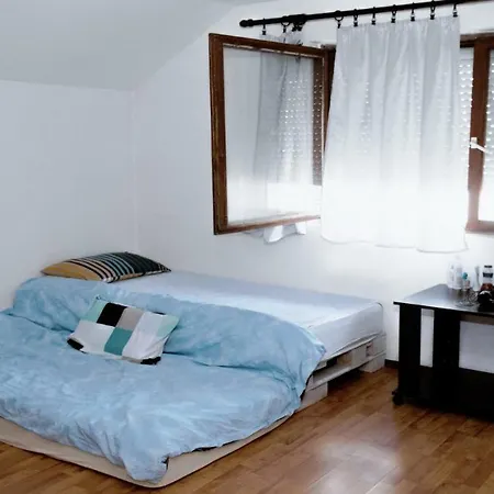 Cool Loft With Perfect Location *